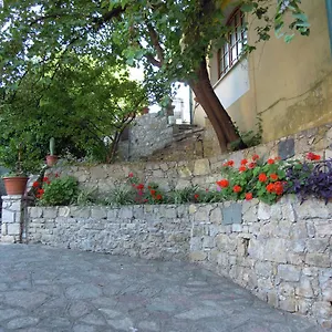 https://casa-elena.hotelitalianriviera.com